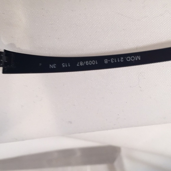 Versace Sunglasses w/Case - Picture 5 of 6